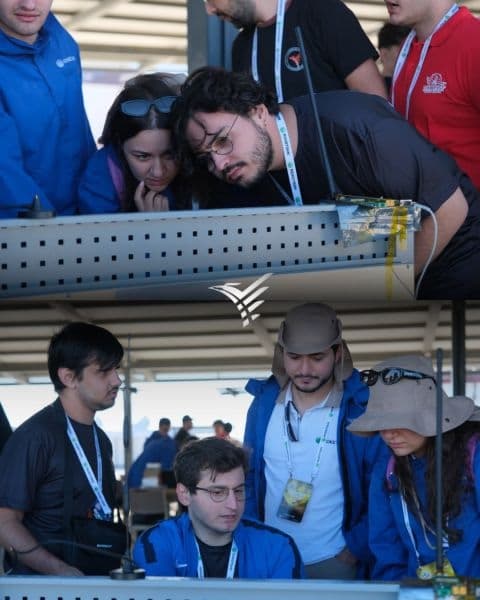 Following the flight from the ground station